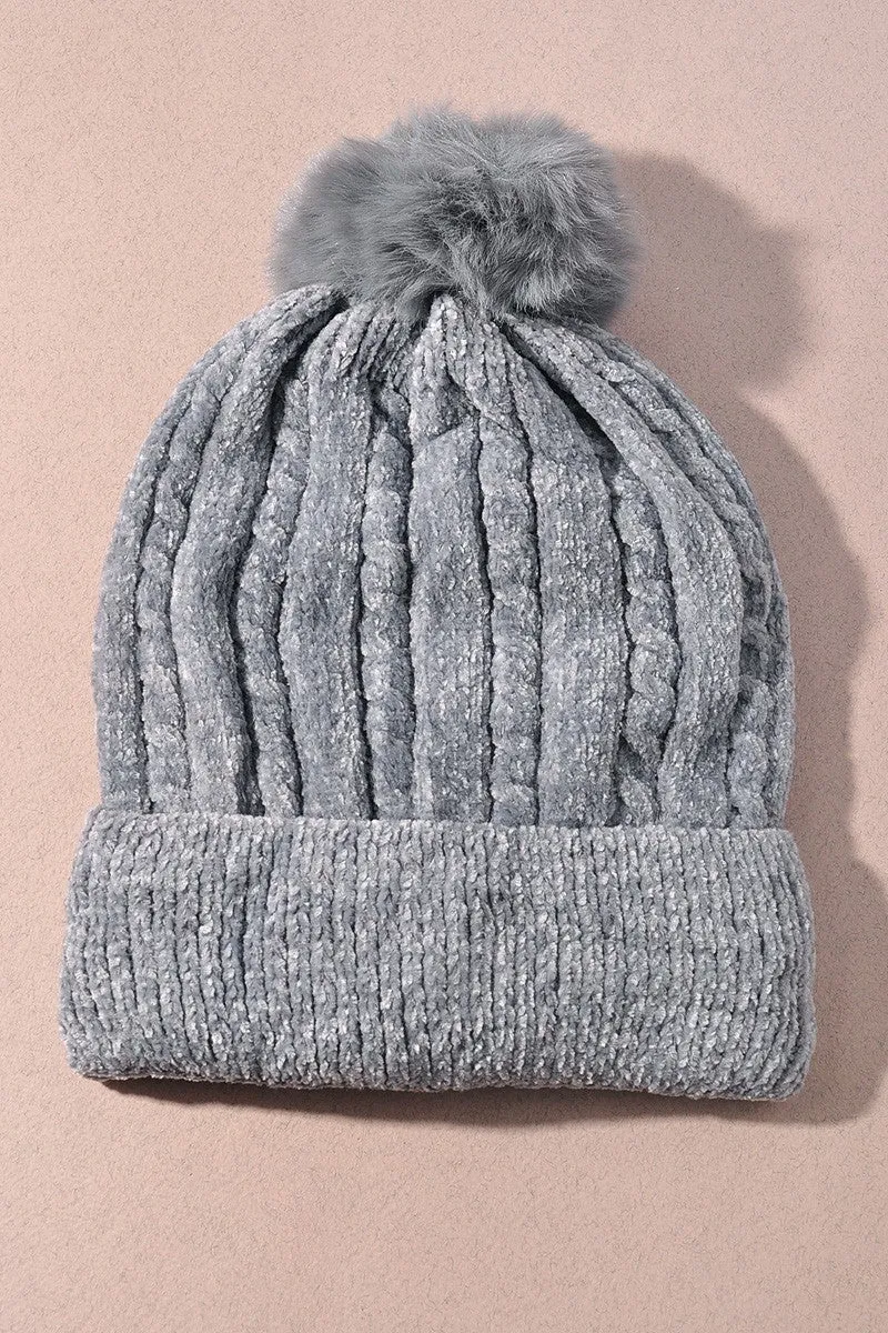 GORROS DE POM POM DE MODA