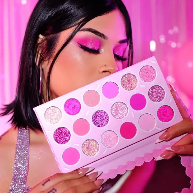 LURELLA Lurellafam Birthday Paleta de Sombras 18 Tonos