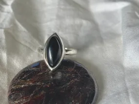 Onyx Ariel Ring - XS Marquise